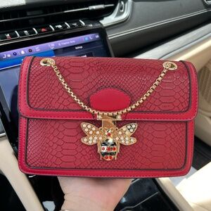 LEATHER RED BAG